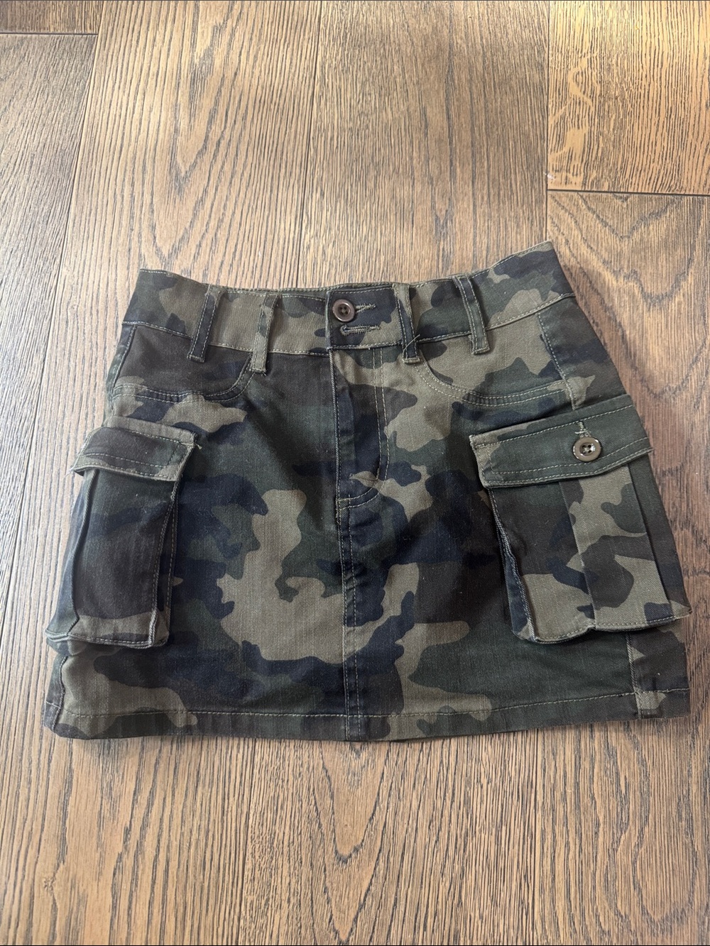Camo Cargo Mini Skirt - Green & Black Size Small